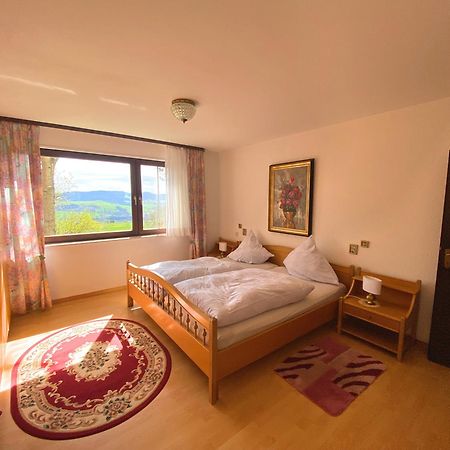 Ferienwohnung Rhoenpanorama غيرسفلد المظهر الخارجي الصورة